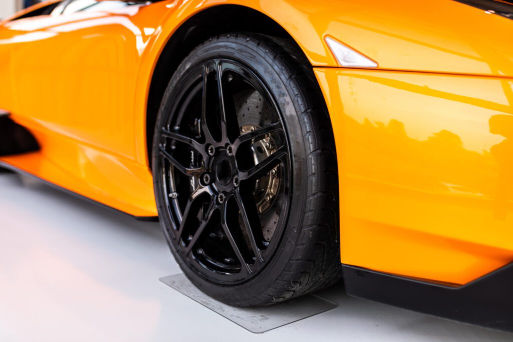 Carbon fibre motorsports wheel rims